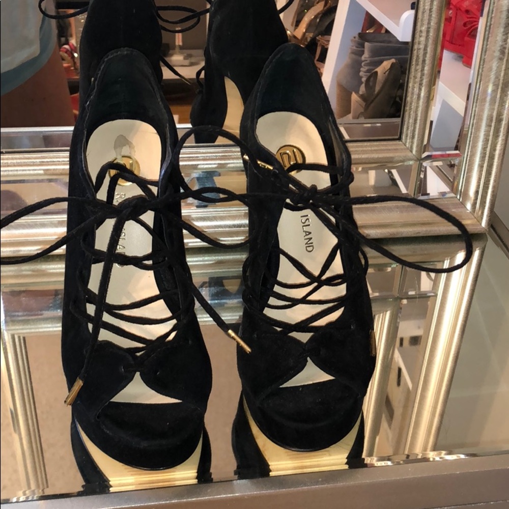 River Island Blk Suede Lace Up Heels